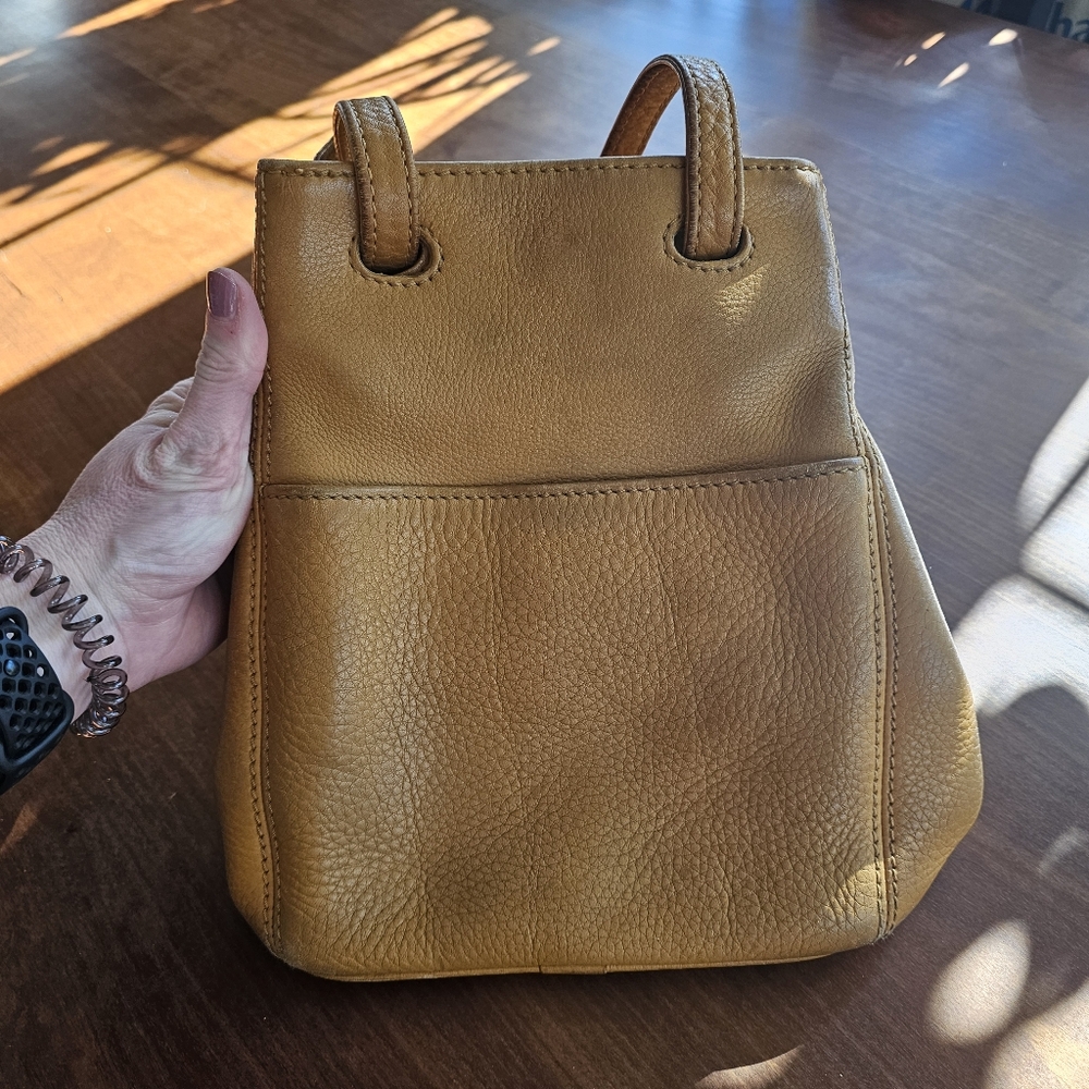 Vintage Coach Leather Shounder Bag, Sonoma, Camel Color, GUC - Picture 4 of 9